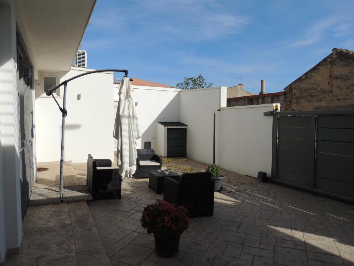 Il Colle Del Barone Bed & Breakfast Capoterra Exterior photo